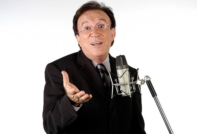 O cantor, humorista e autor Moacyr Franco