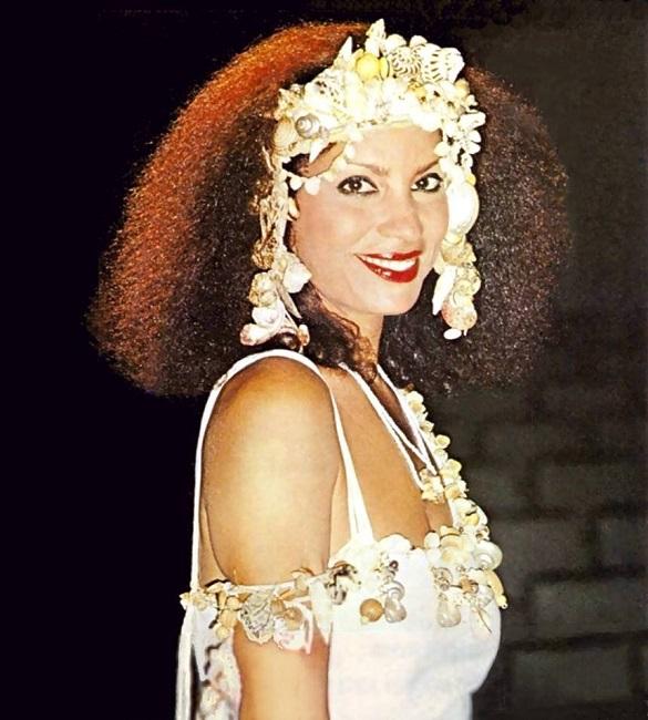 Clara Nunes celebrou o samba e o misticismo cultural do Brasil